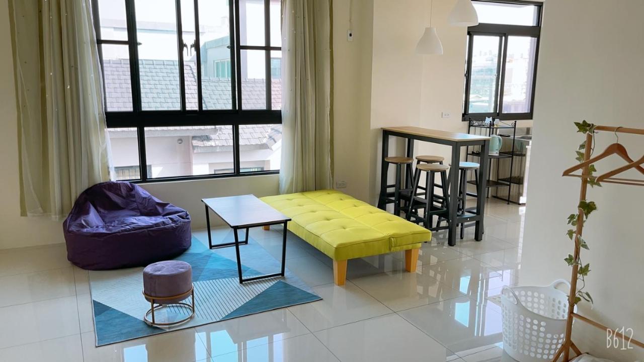 Bed and Breakfast 梨幸日和 Good Days In Liko à Kaohsiung Extérieur photo